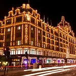 Exceptional Apartment In The Most Desirable Street