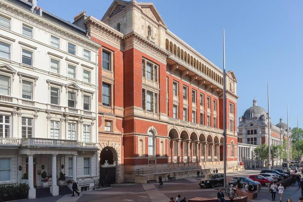 Apartment Exceptional In The Desirable Street London